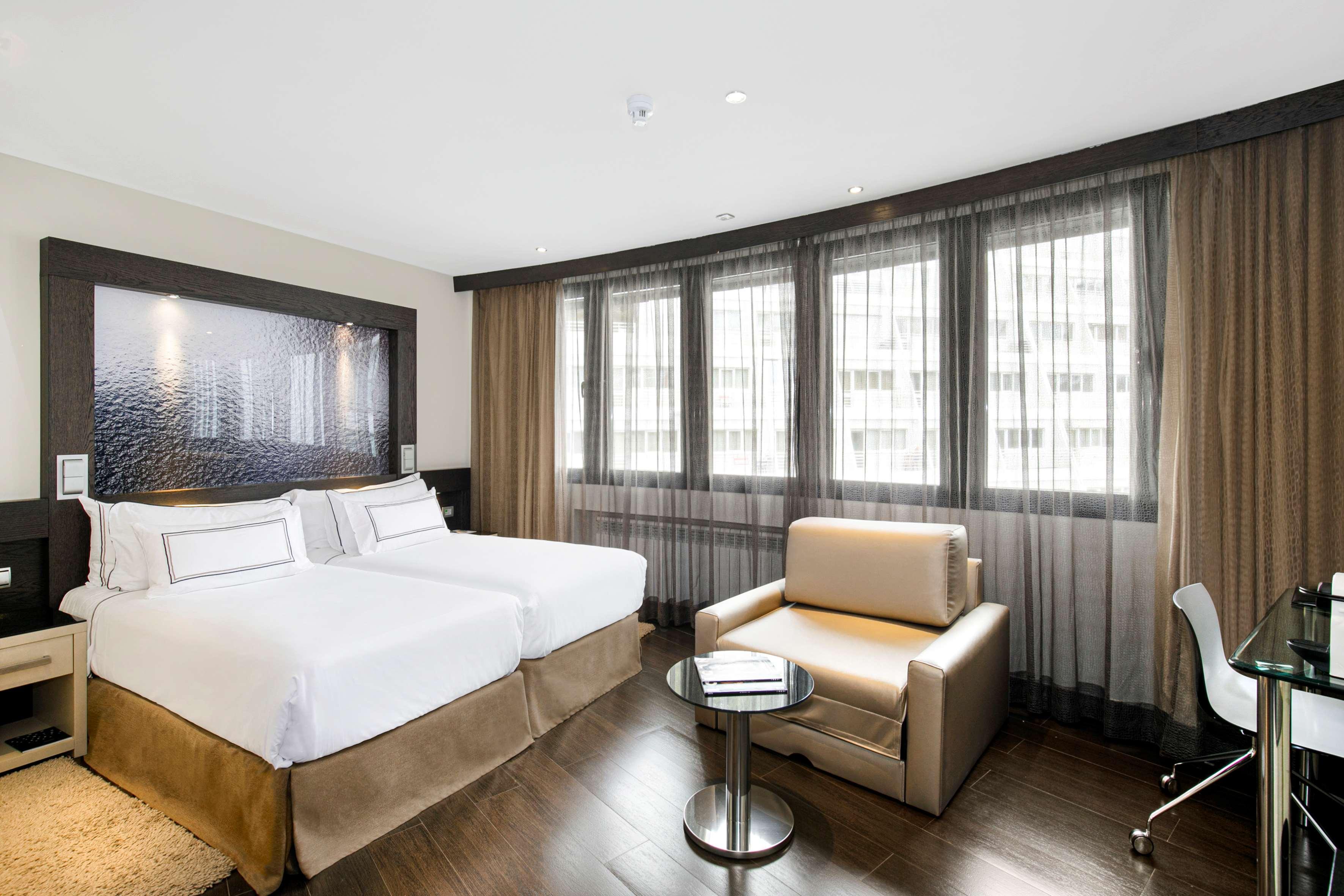 เมเลีย ซอล แอนด์ เนียเบ โฮเต็ล Hotel เซียร์ราเนบาดา ภายนอก รูปภาพ