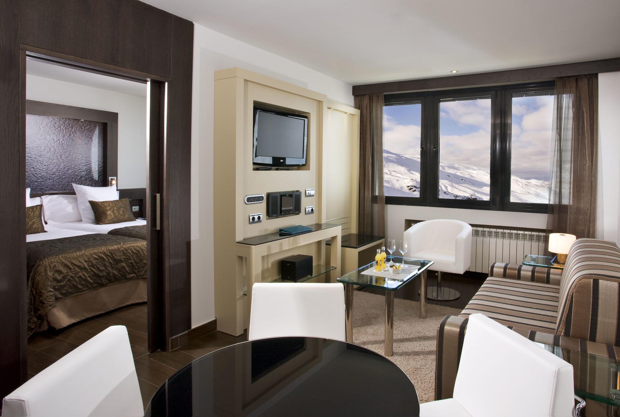 เมเลีย ซอล แอนด์ เนียเบ โฮเต็ล Hotel เซียร์ราเนบาดา ห้อง รูปภาพ
